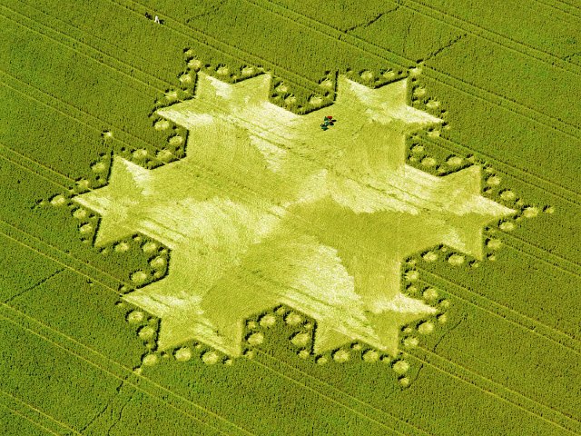 Crop Circles 03